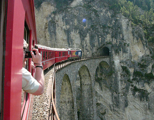 9a-Craig making a movie on the Landwasser Viaduct